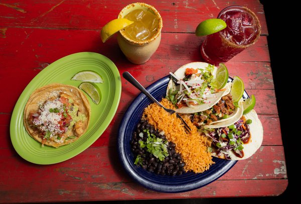 Tacos-and-cocktails-scaled.jpg