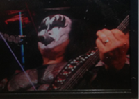 kiss-pic8.png