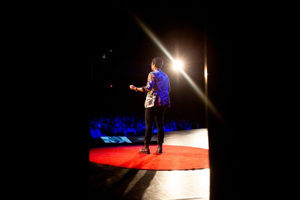 2019-TEDxCharleston-Melissa-Moore-presentation-Photo-credit-Erin-Turner.jpg