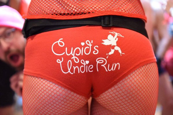 Cupid's Undie Run takes over downtown Cincinnati