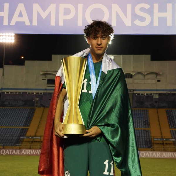 Fidel-Barajas-Charleston-Battery-Mexico-Concacaf-Champion-scaled.jpg