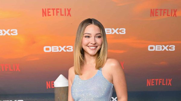madelyn-cline-attends-the-netflix-premiere-of-outer-banks-news-photo-1677276020-scaled.jpg