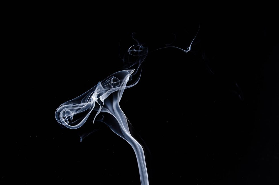 smoke-1001664_1280.png